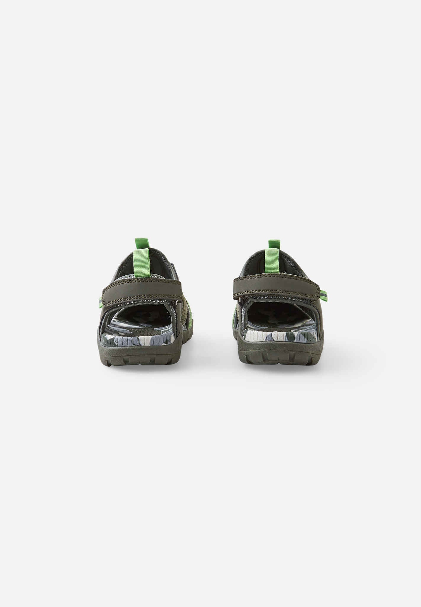 Lightweight Sandals - Hiekalla